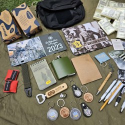 LOT MILITARIA GOODIES ETC