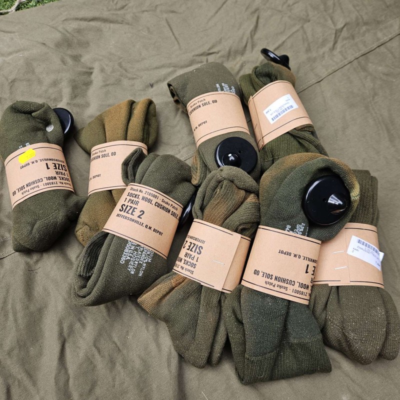 LOT X8 CHAUSSETTES US ARMY