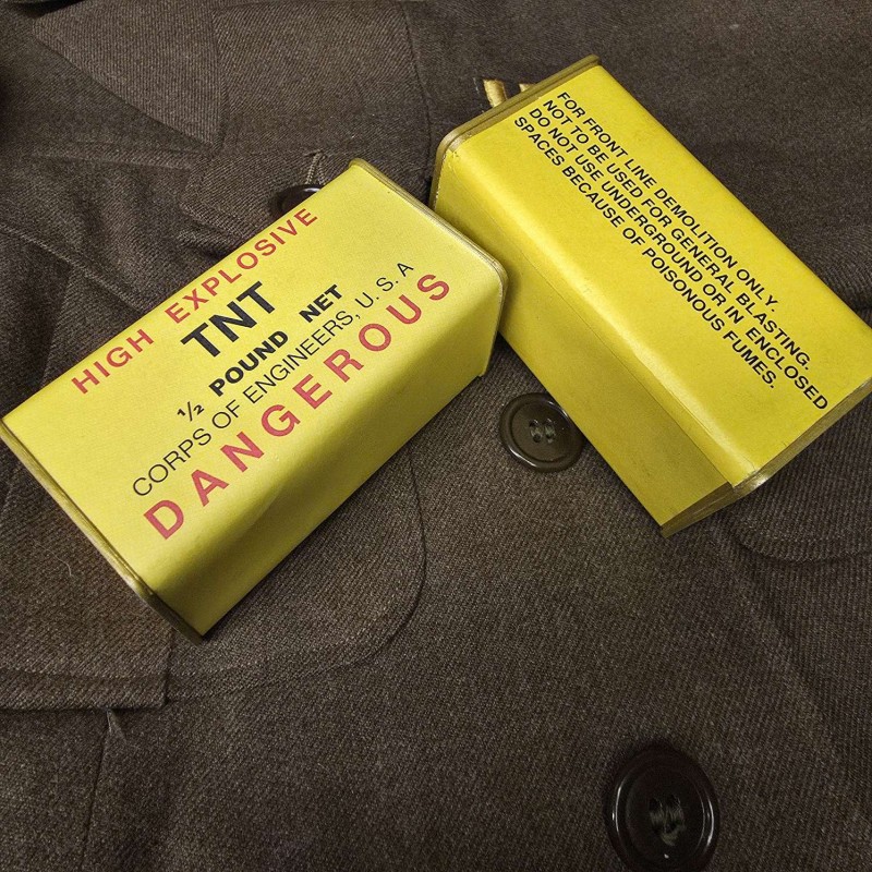 BLOC TNT 1/2 POUND - REPRO