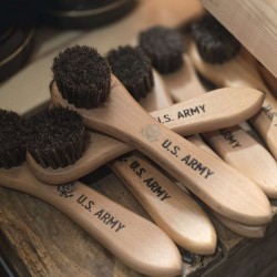 BROSSE A CIRAGE U.S. ARMY