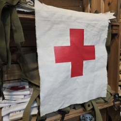 FANION CROIX ROUGE 20CM X 30CM